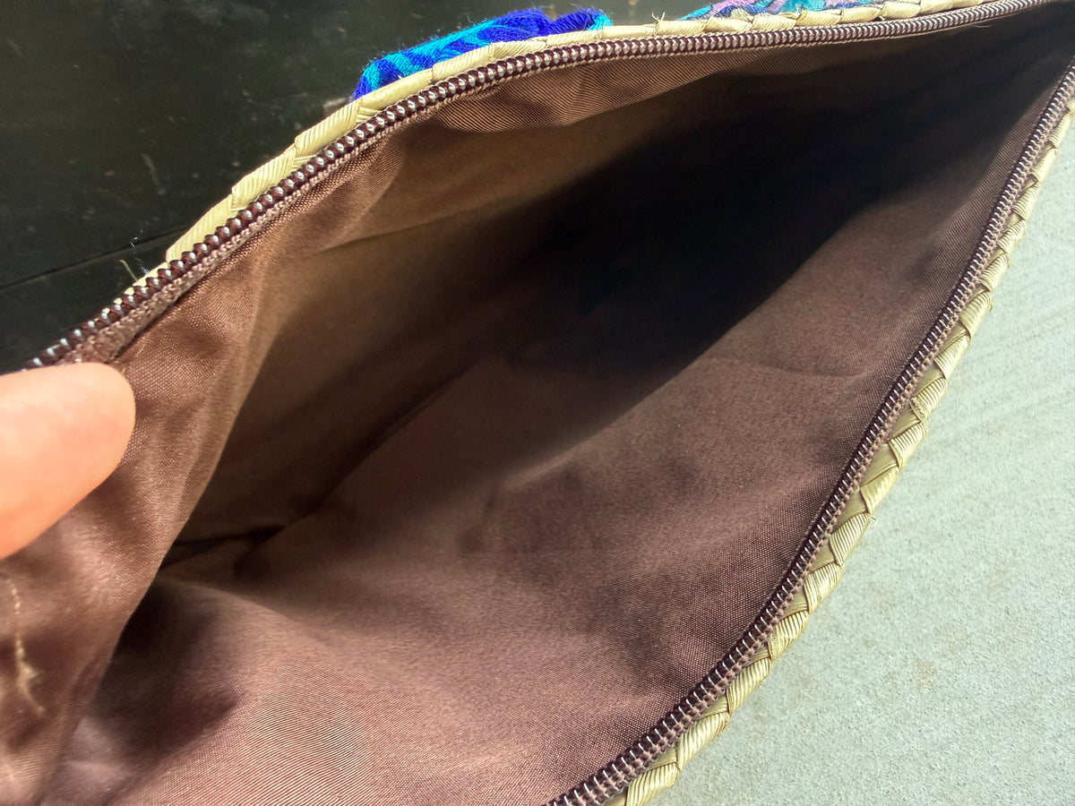 Lauhala Pua ‘Eke Pouch Large - Dark Blue