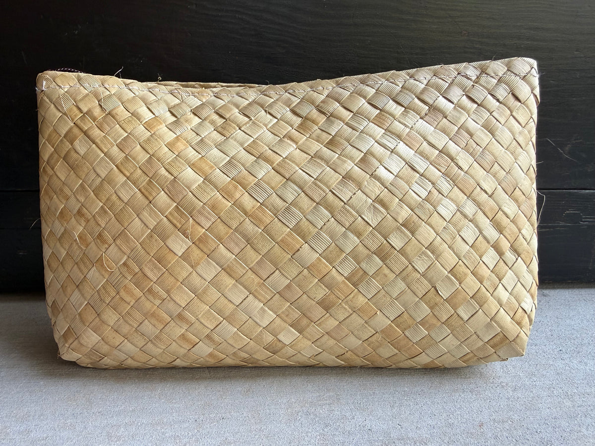 Lauhala Pua ‘Eke Pouch Small - Dark Blue