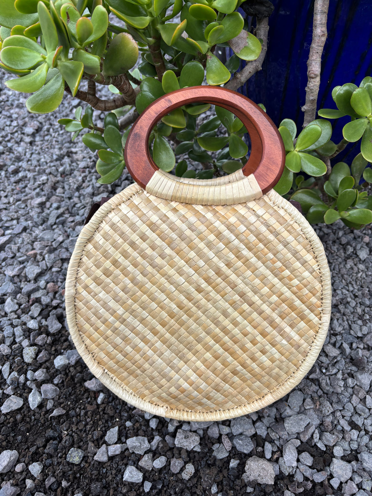 Lauhala Pua ‘Eke Round Handbag - Green
