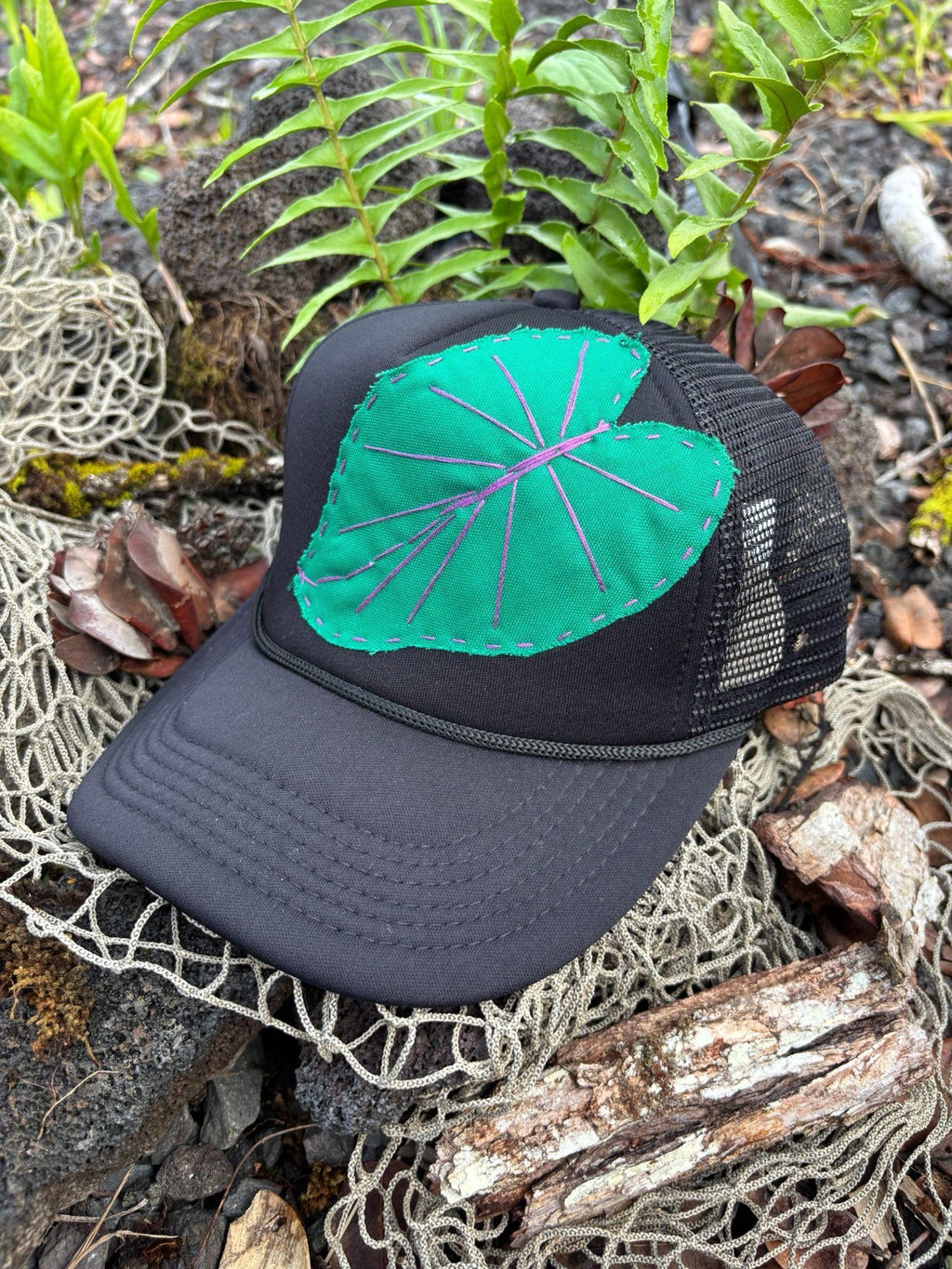Kalo Leaf Trucker Hat - Bright Teal & Purple