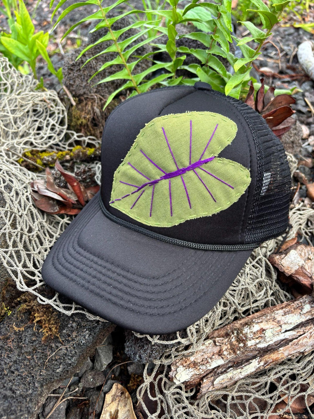 Kalo Leaf Trucker Hat - Light Green & Purple