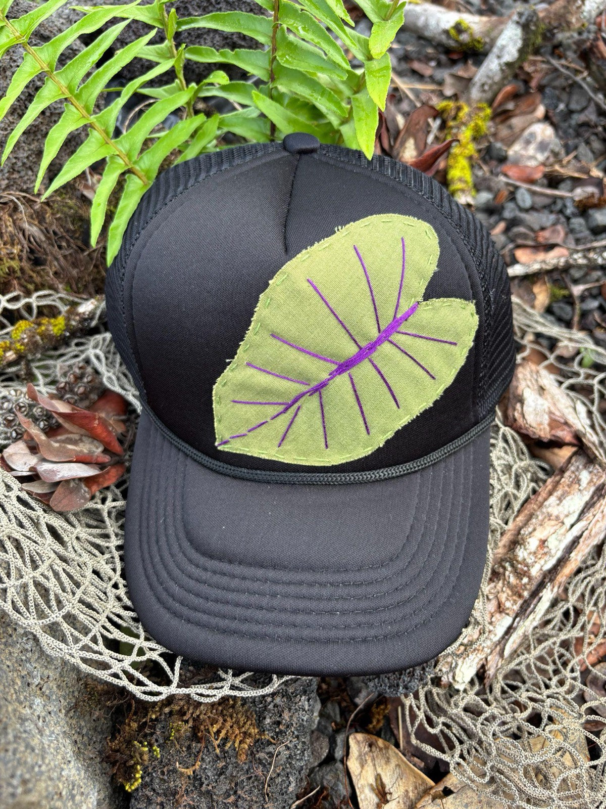 Kalo Leaf Trucker Hat - Light Green & Purple