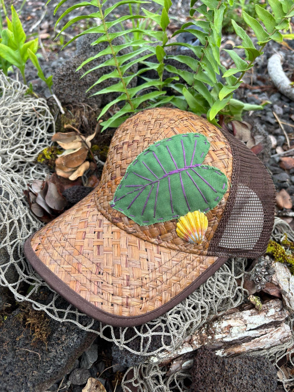 Lauhala Sunrise Kalo Trucker Hat - Green & Purple