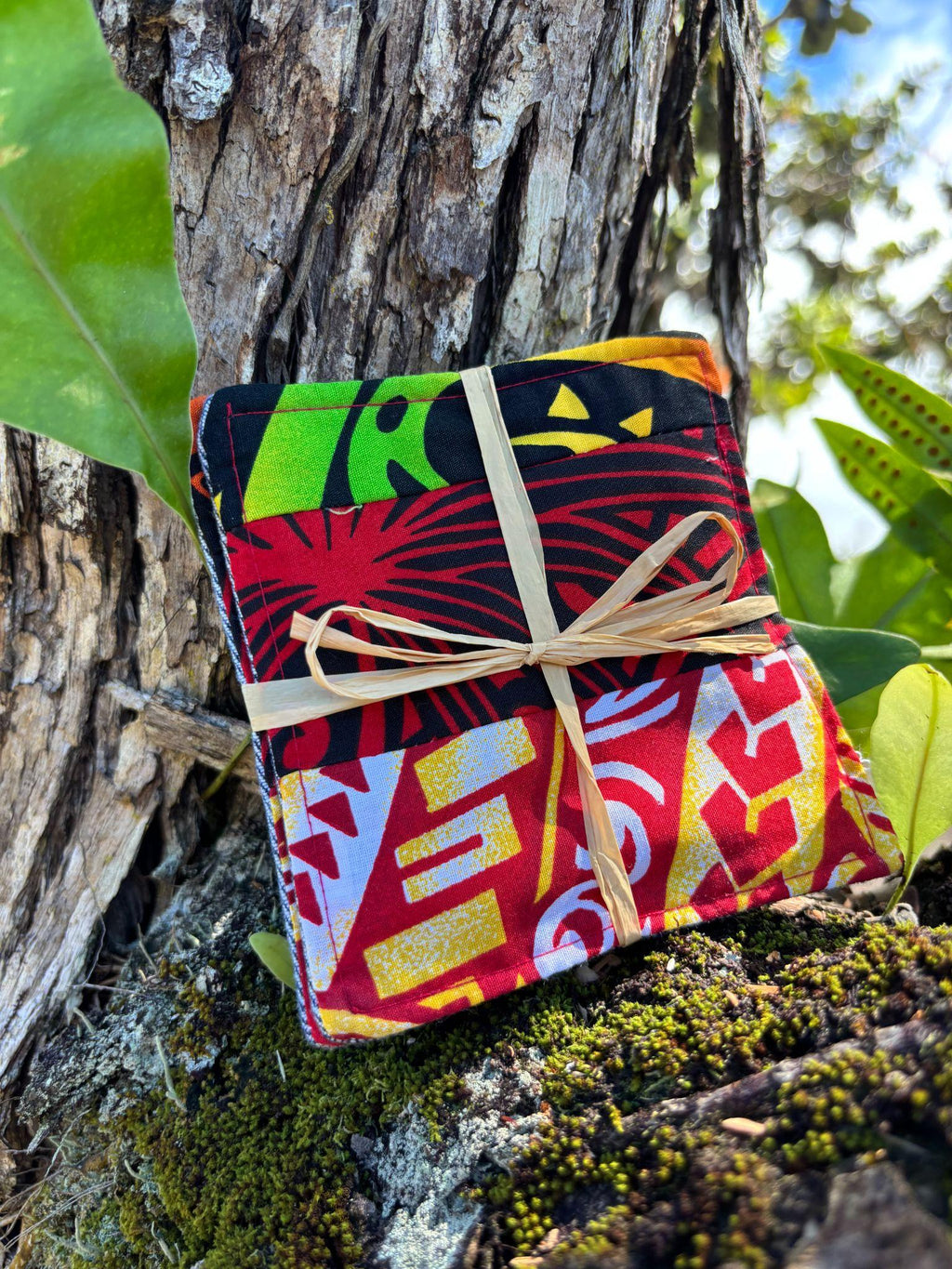 Medium Hand-sewn 2 Piece Coaster - Set 11, pattern 11A: fabric side tied with a lauhala twine bow
