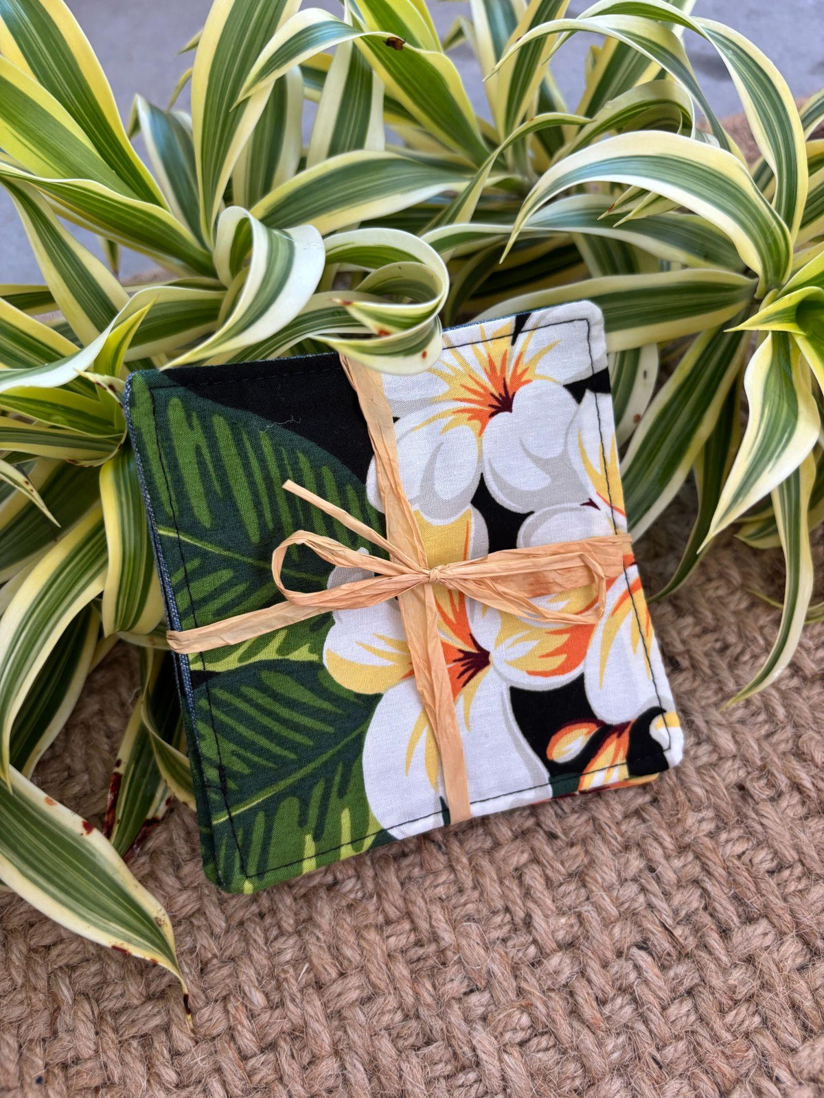 Medium Hand-sewn 2 Piece Coaster - Set 14, pattern 14B: fabric side tied with a lauhala twine bow