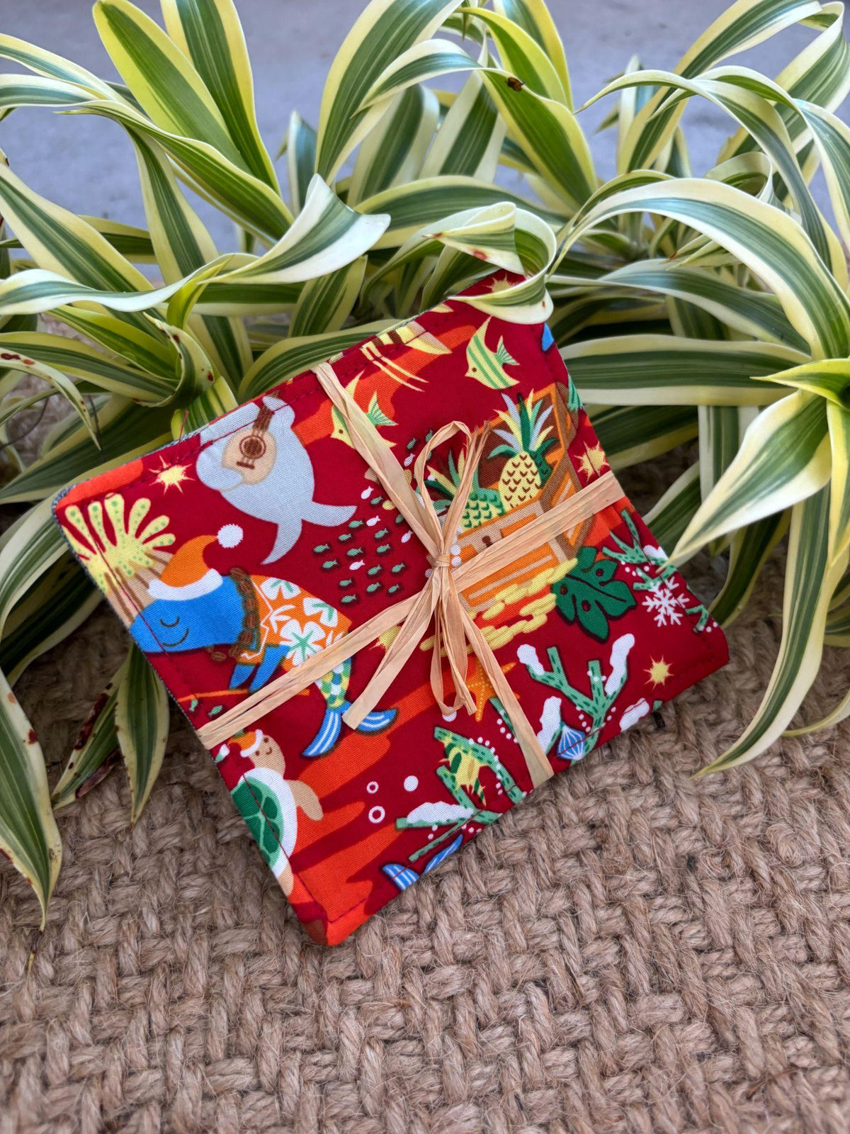 Medium Hand-sewn 2 Piece Coaster - Set 44, pattern 44A: fabric side tied with a lauhala twine bow