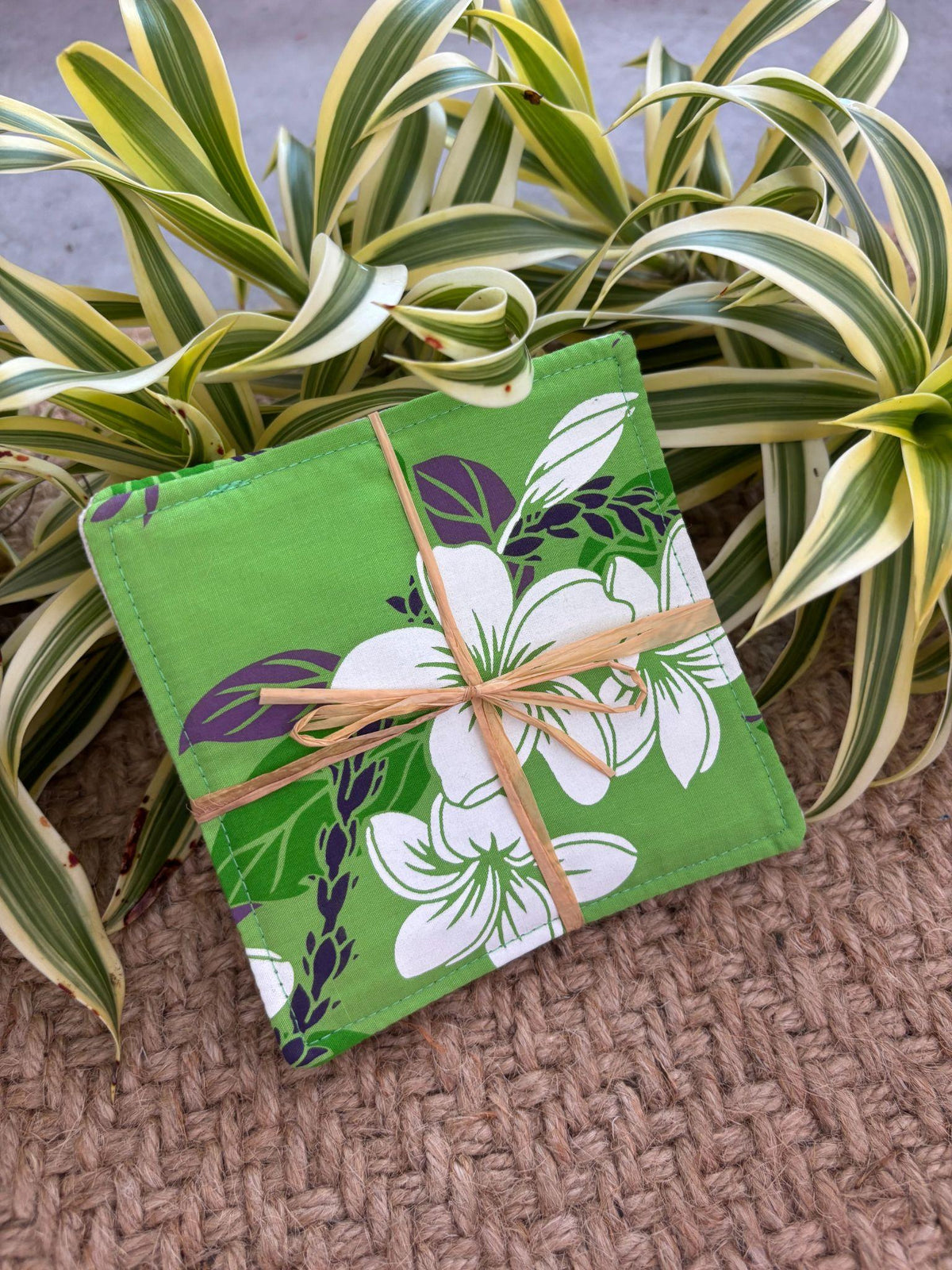 Medium Hand-sewn 2 Piece Coaster - Set 36, pattern 36B: fabric side tied with a lauhala twine bow