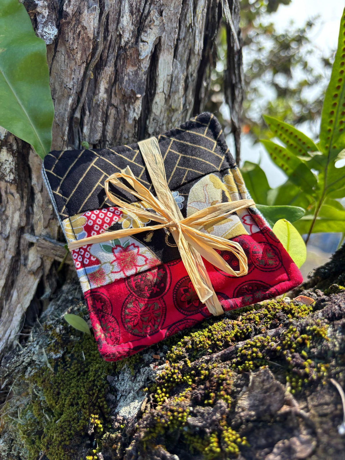 Medium Hand-sewn 2 Piece Coaster - Set 3, pattern 3A: fabric side tied with a lauhala twine bow