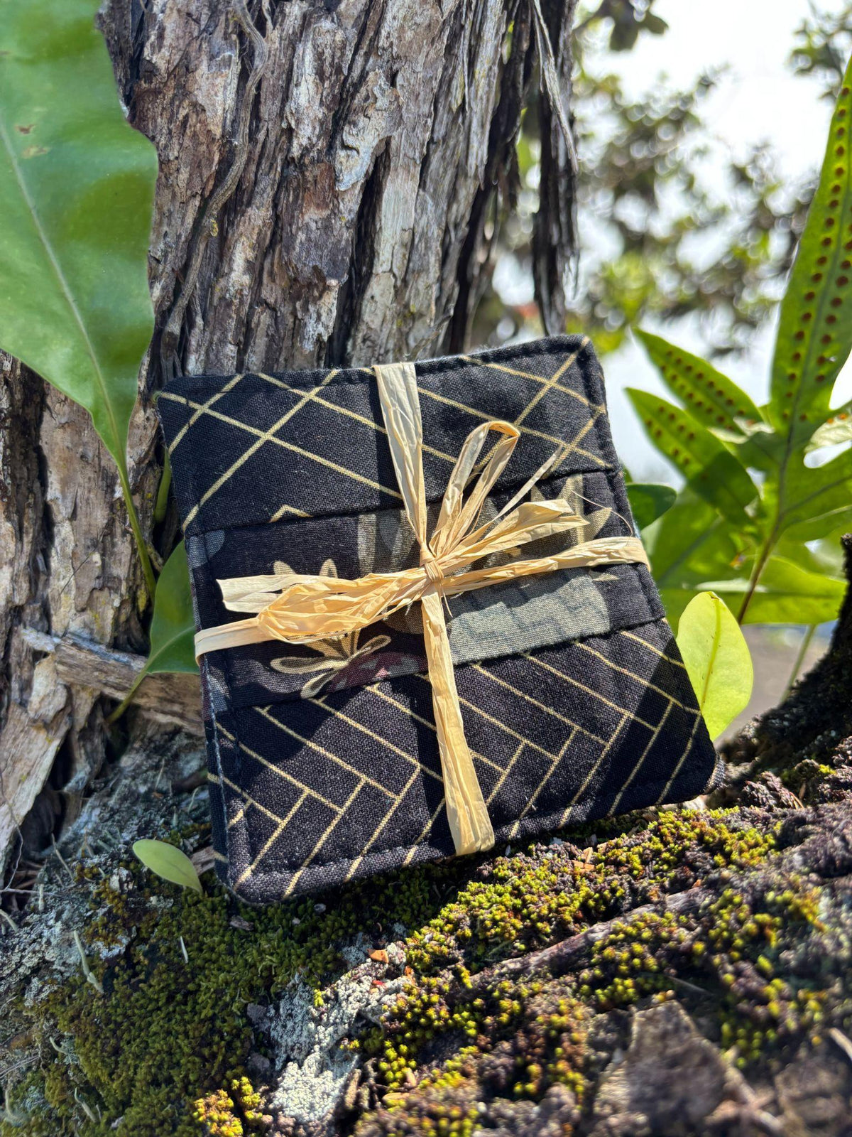 Medium Hand-sewn 2 Piece Coaster - Set 3, pattern 3B: fabric side tied with a lauhala twine bow