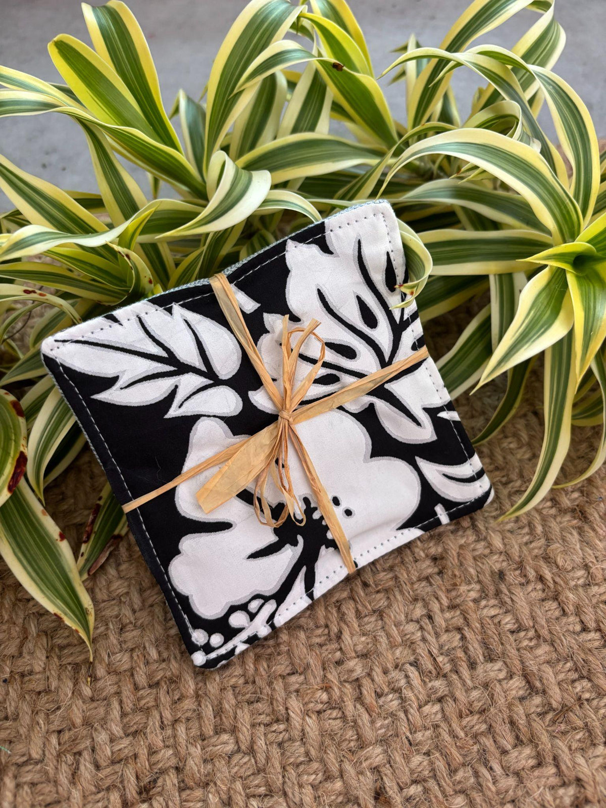 Medium Hand-sewn 2 Piece Coaster - Set 42, pattern 42A: fabric side tied with a lauhala twine bow