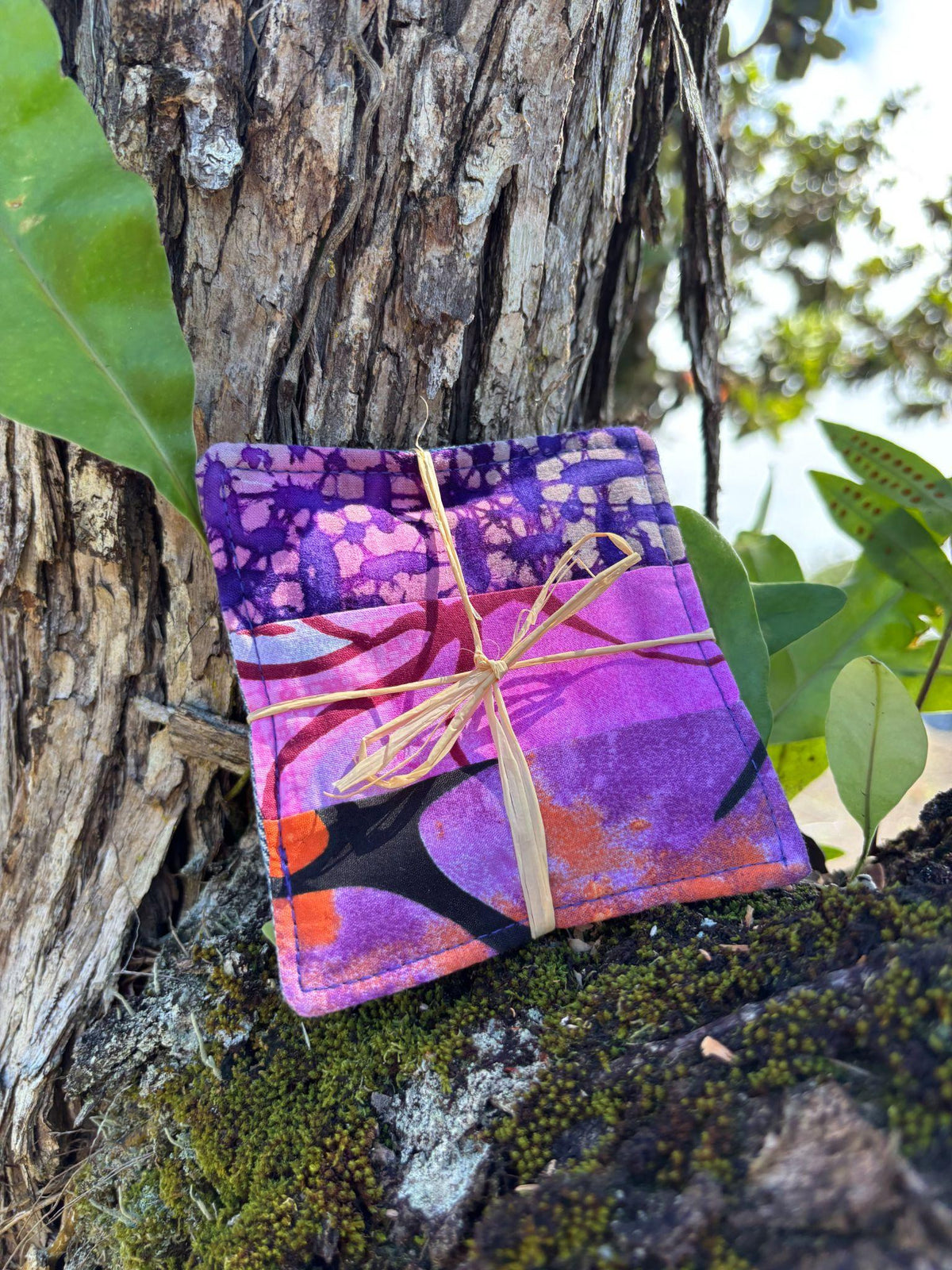 Medium Hand-sewn 2 Piece Coaster - Set 7, pattern 7D: fabric side tied with a lauhala twine bow