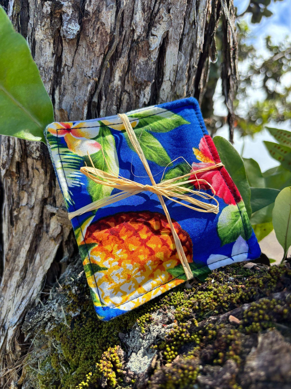 Medium Hand-sewn 2 Piece Coaster - Set 8, pattern 8A: fabric side tied with a lauhala twine bow