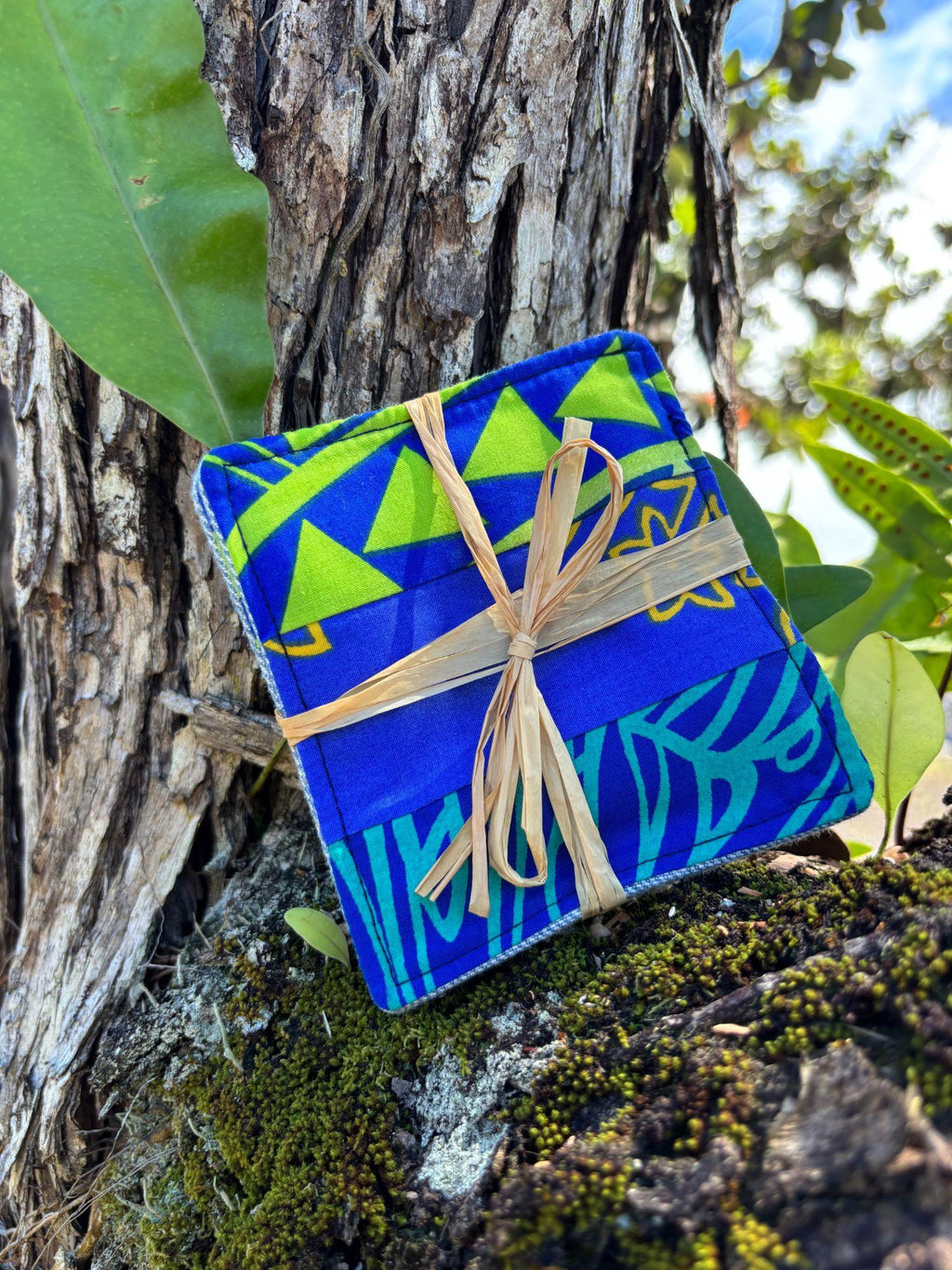 Medium Hand-sewn 2 Piece Coaster - Set 9, pattern 9A: fabric side tied with a lauhala twine bow